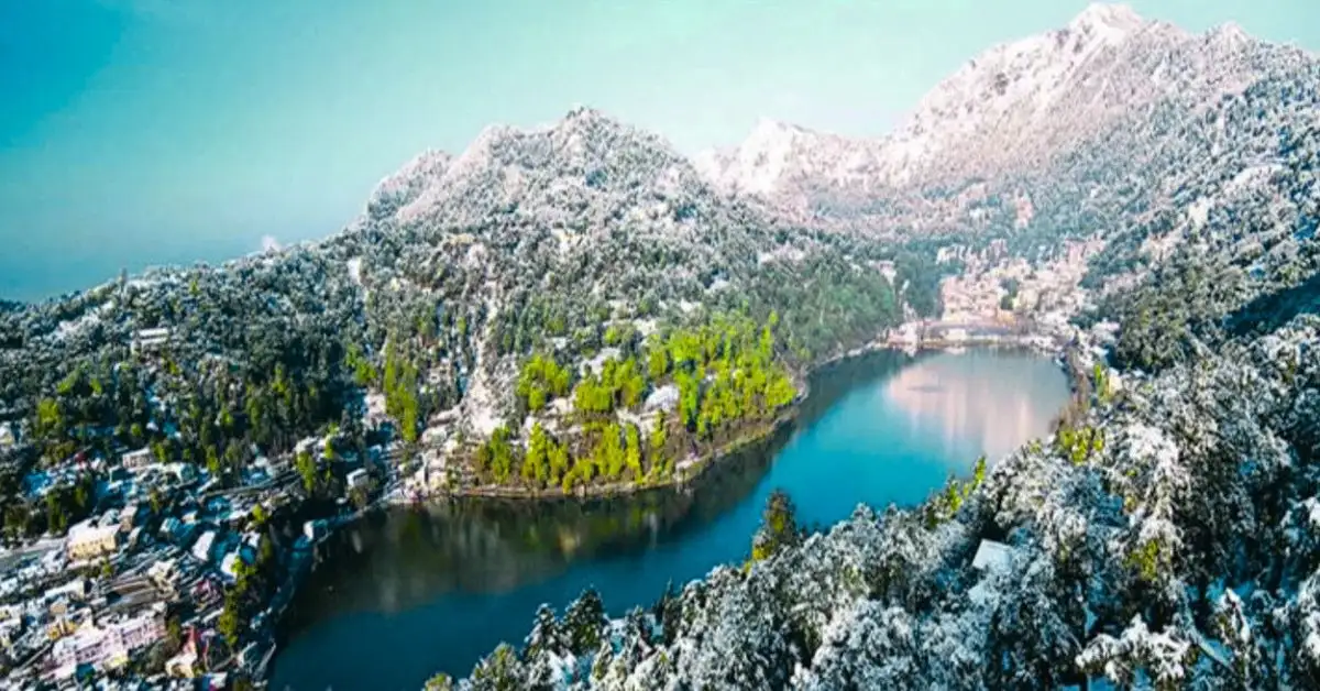 आज का मौसम नैनीताल – पहाड़ी झील और हरियाली के बीच ठंडी हवा और हल्की धूप